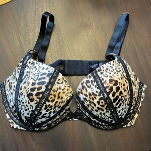 Victoria’s Secret Very Sexy Push-up size 36C